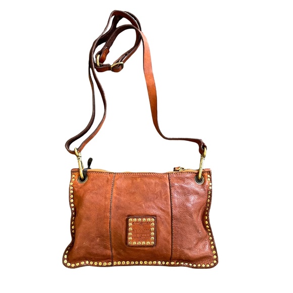 Campomaggi Crossbody Bag with Gold Toned Rivets in Cognac - Picture 2 of 3